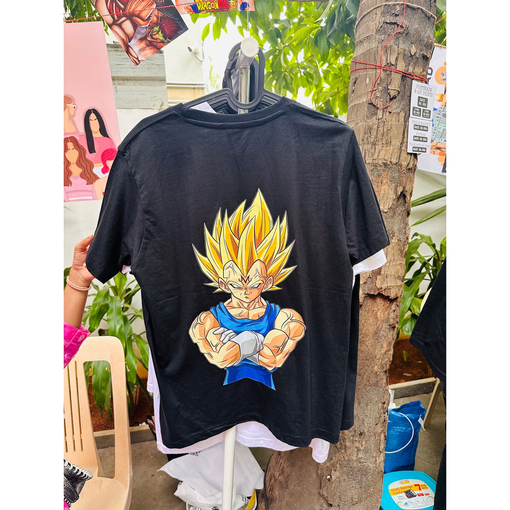 OVERSIZED VEGETA TEE